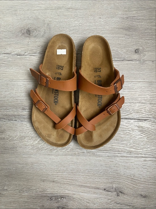 Birkenstock Shoes - Birkenstock Women’s Tan Brown Two-Strap Sandals